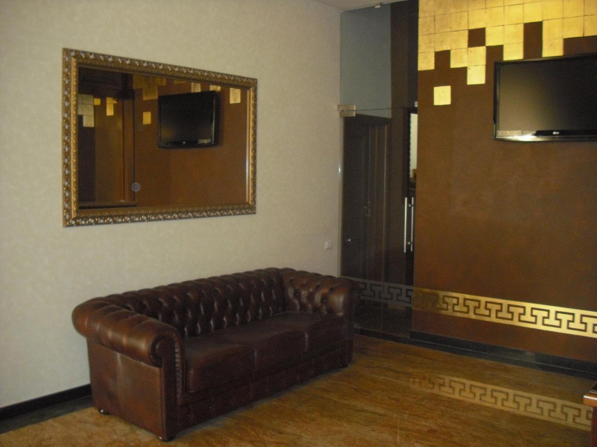 Hotel Rexton Craiova Exteriér fotografie