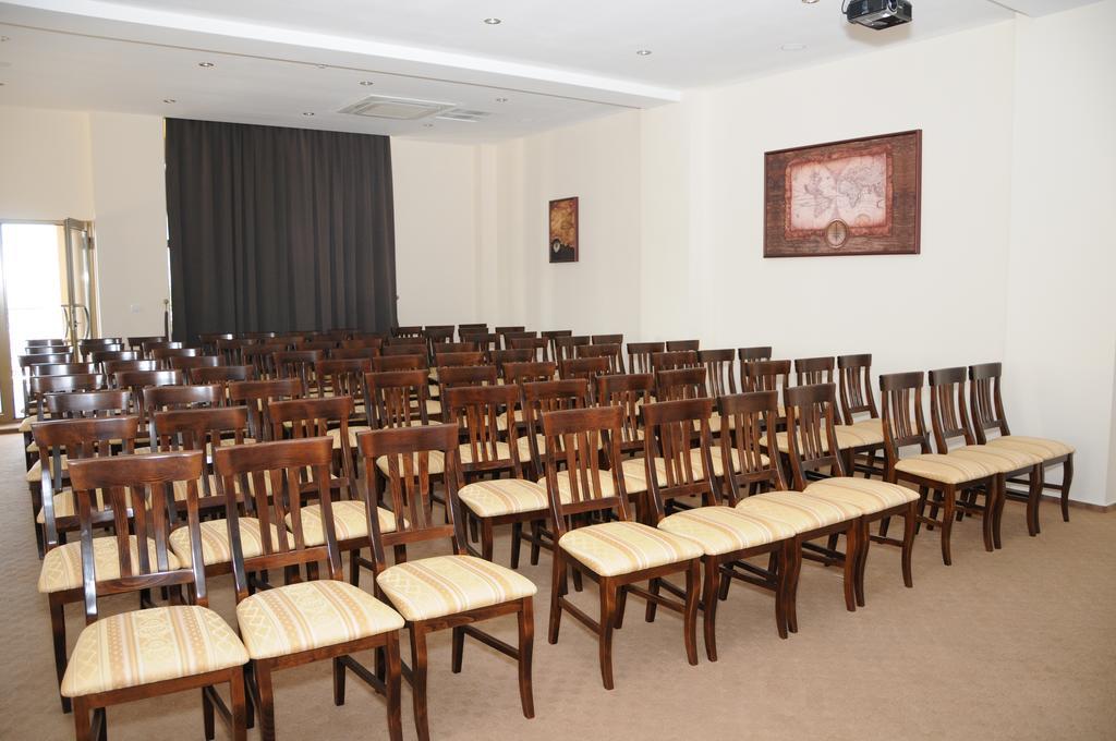 Hotel Rexton Craiova Exteriér fotografie